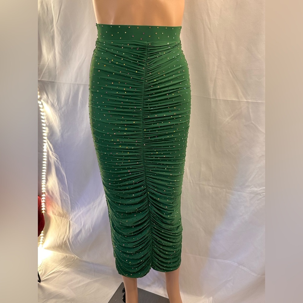 New NWT Alex Perry Ruched Crystal Skirt in Emerald embellished ruched bodycon - Picture 9 of 15